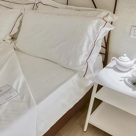 Supporter Deluxe Hotell