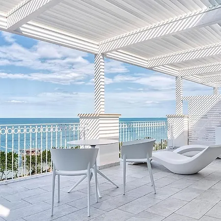 Hotell Supporter Deluxe