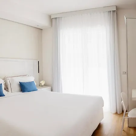 Hotell Supporter Deluxe Fossacesia