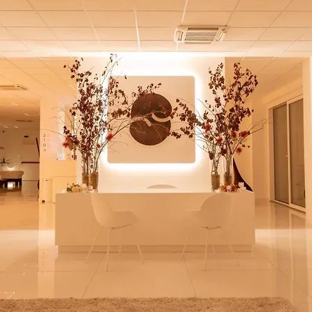 Hotel Supporter Deluxe 5*