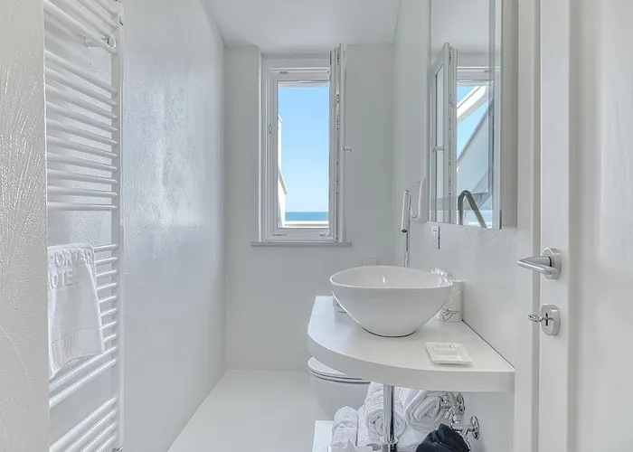 Supporter Deluxe Hotel 5*